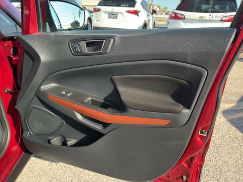 Used 2021 Ford EcoSport SE w/ SE Convenience Package FWD image 19