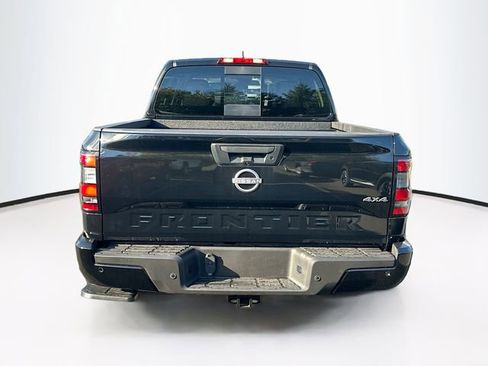 New 2026 Nissan Frontier SV w/ Tow Package image 18