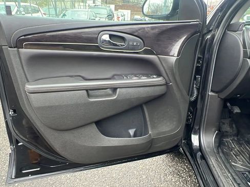 Used 2017 Buick Enclave Leather image 22