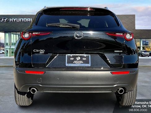 Used 2024 MAZDA CX-30 AWD 2.5 S w/ Select Sport Pkg image 4