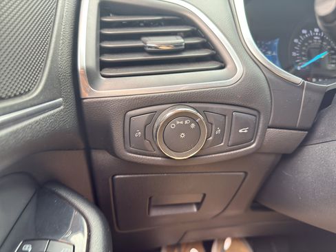 Used 2016 Ford Edge Titanium w/ Equipment Group 302A AWD/4WD image 15