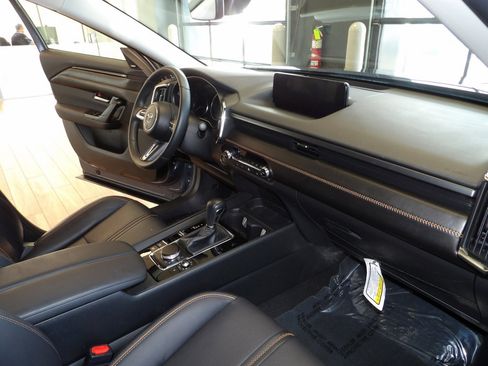 Used 2025 MAZDA CX-50 AWD 2.5 S w/ Cargo Package image 13