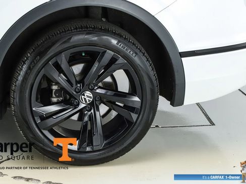 Used 2024 Volkswagen Tiguan SE R-Line FWD image 46