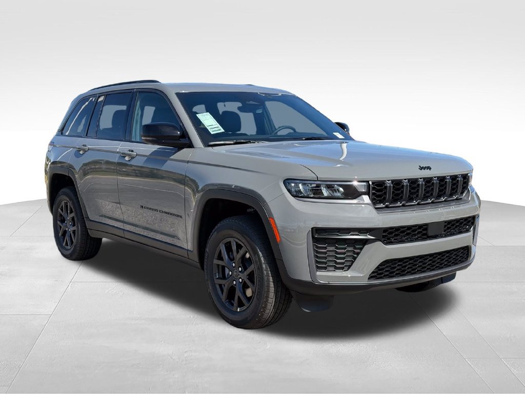 New 2027 Jeep Grand Cherokee Altitude RWD image 29