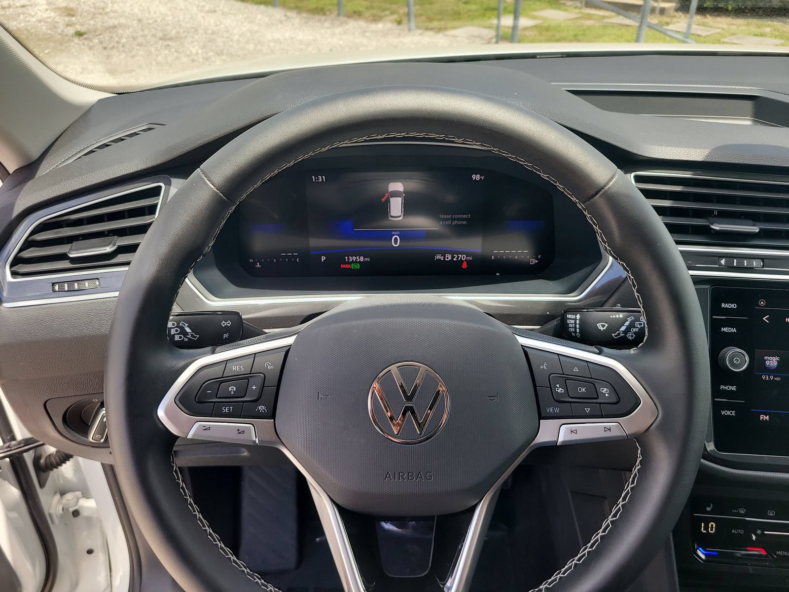 Used 2023 Volkswagen Tiguan SE FWD image 26