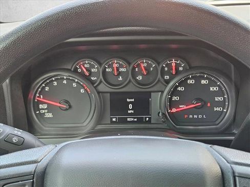 Used 2025 Chevrolet Silverado 1500 Custom w/ Turbomax Blackout Package image 13