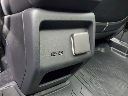 New 2026 Cadillac Optiq Sport 1 w/ LPO, Floor Liner Package image 22