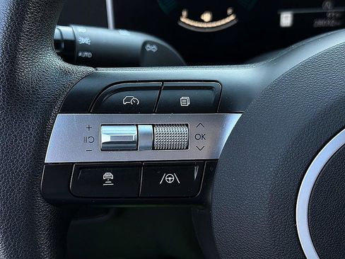 Certified 2025 Hyundai Tucson SEL FWD image 16
