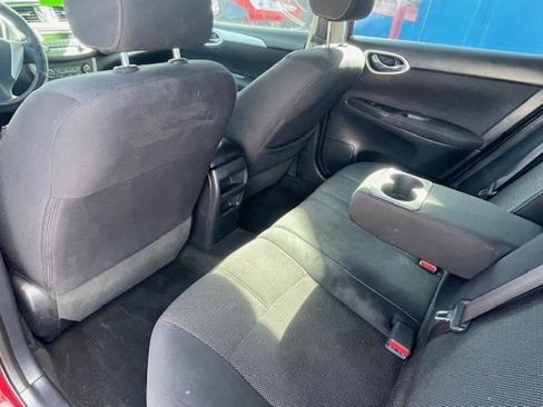 Used 2014 Nissan Sentra S image 9