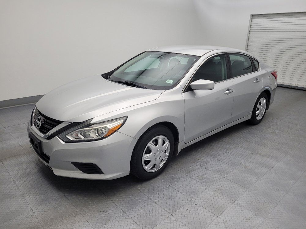 Used 2017 Nissan Altima 2.5 S w/ Power Driver Seat Package FWD image 2
