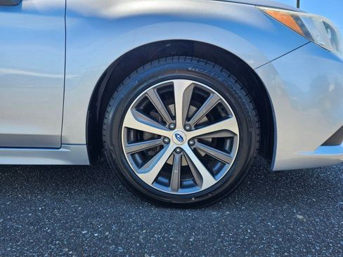 Used 2016 Subaru Legacy 2.5i Limited AWD/4WD image 9