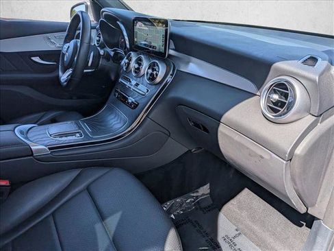 Used 2021 Mercedes-Benz GLC 300 image 30