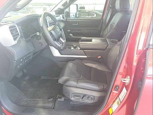Used 2024 Toyota Tundra Platinum RWD image 7