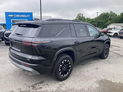 New 2026 Chevrolet Traverse Z71 w/ Enhanced Driving Package AWD/4WD image 4