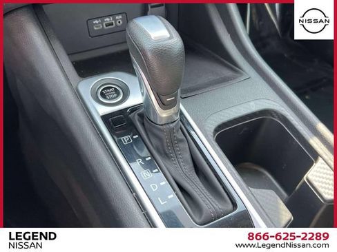 Used 2023 Nissan Sentra SV FWD image 29