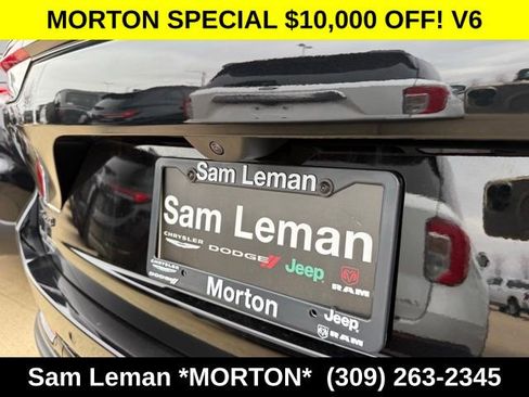 New 2025 Jeep Grand Cherokee Limited w/ Black Appearance Package AWD/4WD image 11