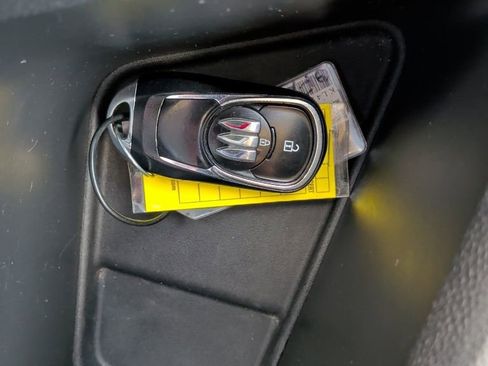 Used 2024 Buick Encore GX Sport Touring image 45