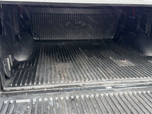 Used 2018 Ford F150 XLT image 27