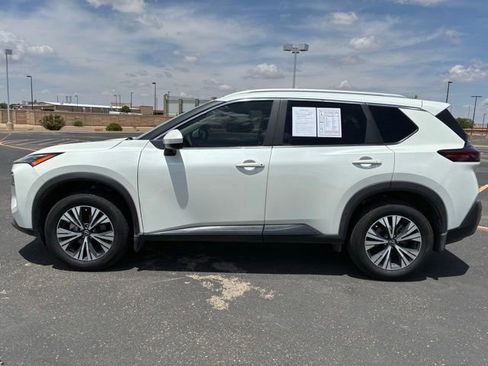 Certified 2023 Nissan Rogue SV w/ SV Premium B Package FWD image 3