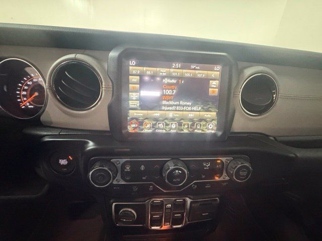 Certified 2021 Jeep Gladiator Overland AWD/4WD image 19