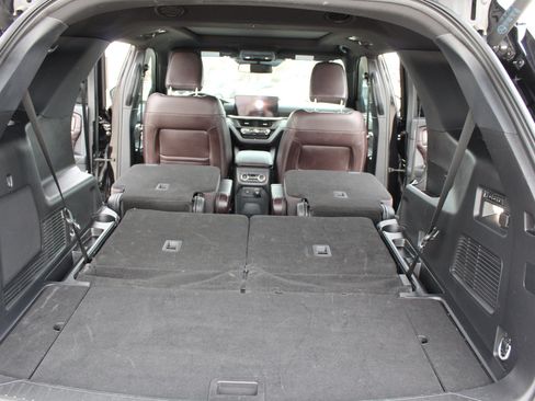 Used 2025 Ford Explorer Platinum w/ LUX Leather Package image 71