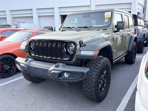 Used 2025 Jeep Wrangler Unlimited Sport AWD/4WD image 1