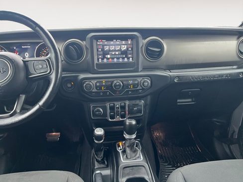 Used 2018 Jeep Wrangler Unlimited Sport S image 14