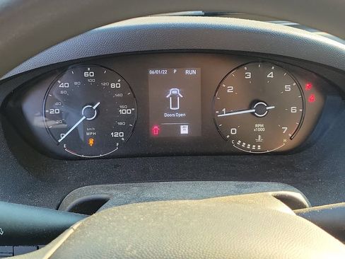 Used 2025 RAM ProMaster 2500 w/ Convenience Group FWD image 24