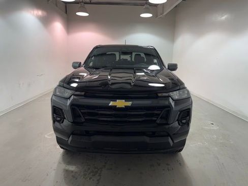 Certified 2024 Chevrolet Colorado LT w/ LT Convenience Package II image 2