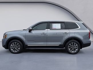 Used 2023 Kia Telluride LX FWD video 2