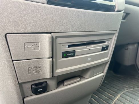 Used 2016 Honda Odyssey SE image 18