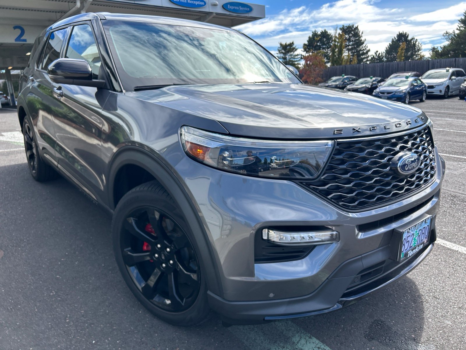 Used 2022 Ford Explorer ST w/ Equipment Group 401A AWD/4WD image 3