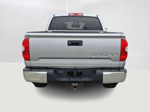 Used 2018 Toyota Tundra SR5 image 7