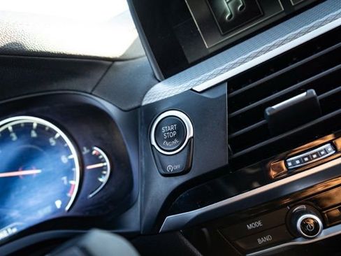 Used 2019 BMW X3 M40i w/ Premium Package image 28