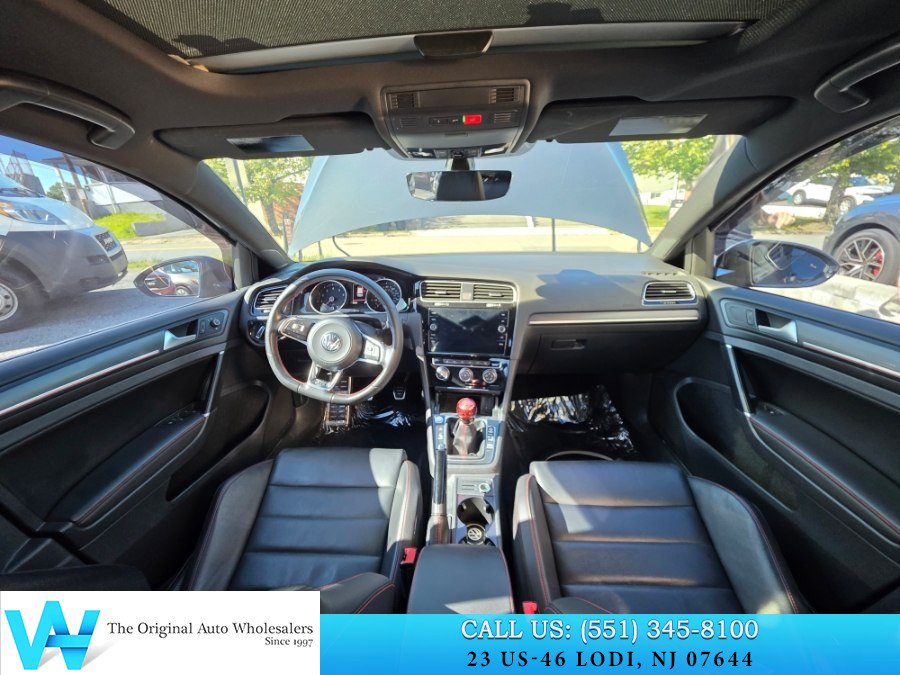 Used 2021 Volkswagen GTI SE FWD image 7