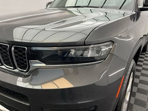 Used 2023 Jeep Grand Cherokee L Limited AWD/4WD image 27