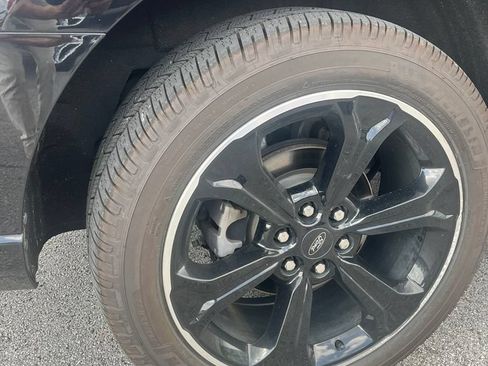 Used 2022 Ford Expedition Max Limited AWD/4WD image 17