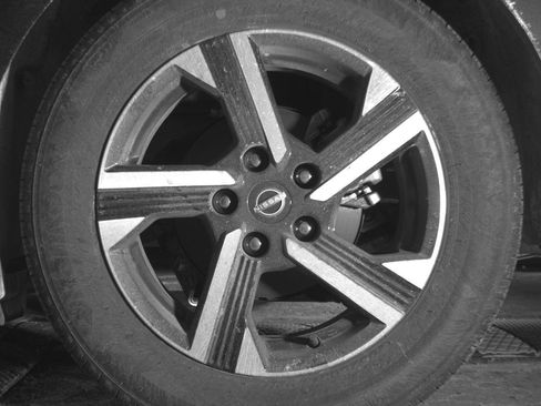 Used 2025 Nissan Sentra SV FWD image 13