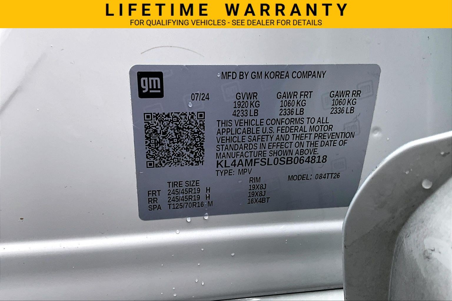 Used 2025 Buick Encore GX Avenir w/ Avenir Technology Package FWD image 35