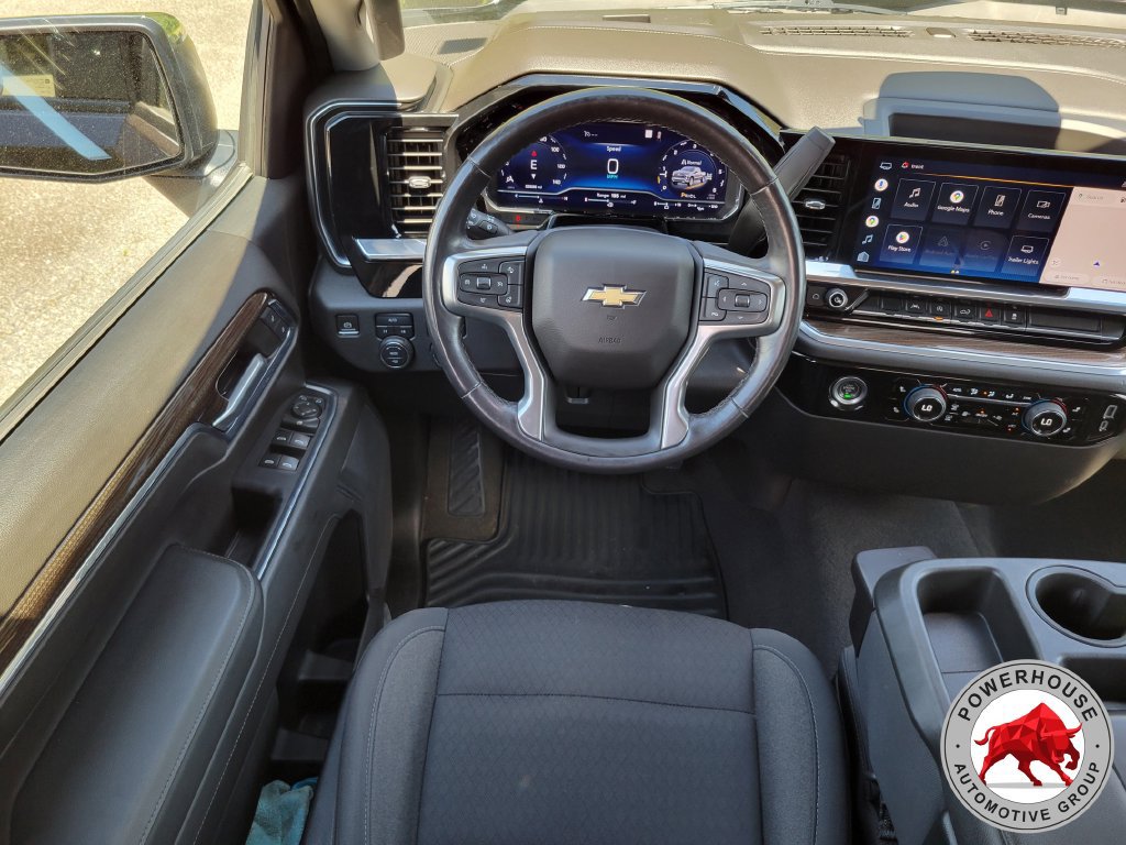 Used 2022 Chevrolet Silverado 1500 LT AWD/4WD image 19