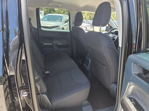 Used 2025 Ford Maverick XL w/ Equipment Group 102A AWD/4WD image 17