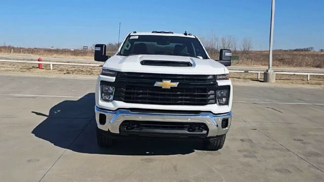 New 2026 Chevrolet Silverado 2500 W/T w/ WT/CX Safety Package AWD/4WD image 3