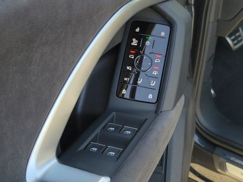 New 2026 Audi SQ5 Premium Plus AWD/4WD image 20