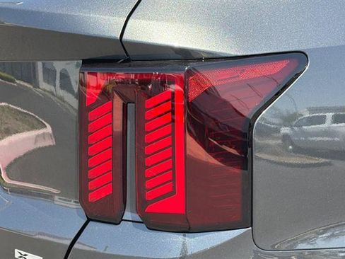New 2026 Kia Sorento SX Prestige AWD/4WD image 35