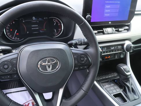 Used 2023 Toyota RAV4 XLE Premium AWD/4WD image 81
