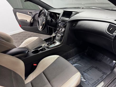 Used 2016 Hyundai Genesis 3.8 image 44