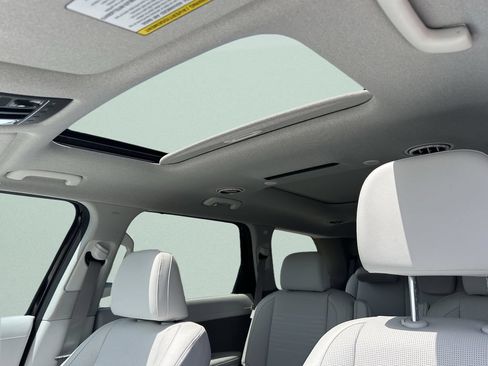 New 2026 Hyundai Palisade Limited FWD image 24