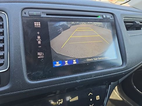 Used 2017 Honda HR-V EX image 21