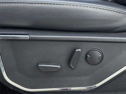 Used 2024 Ford F250 Lariat w/ Lariat Ultimate Package image 30