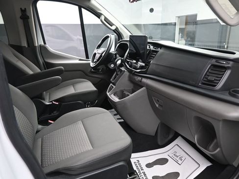 Used 2024 Ford Transit 350 XLT RWD image 30